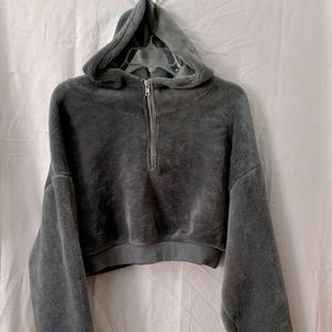 Cropped velour hoodie